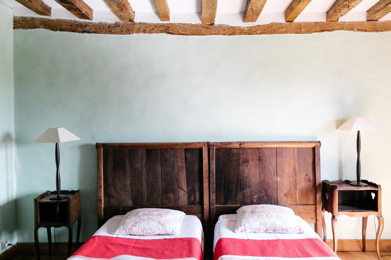 La Vieille Foulonniere : Chambres D'Hotes & Permaculture Понторсон Экстерьер фото
